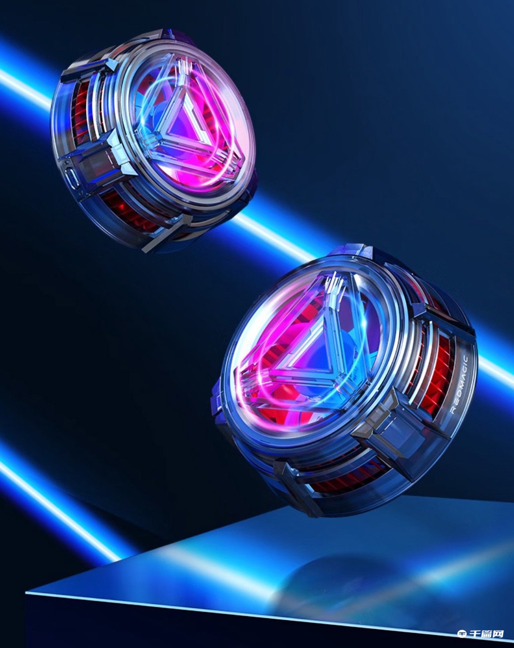《努比亚红魔散热器 4 磁吸版》正式预售：售价179元，最高 20W 散热功率