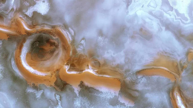 惊艳照片，火星冬季是什么样子？
