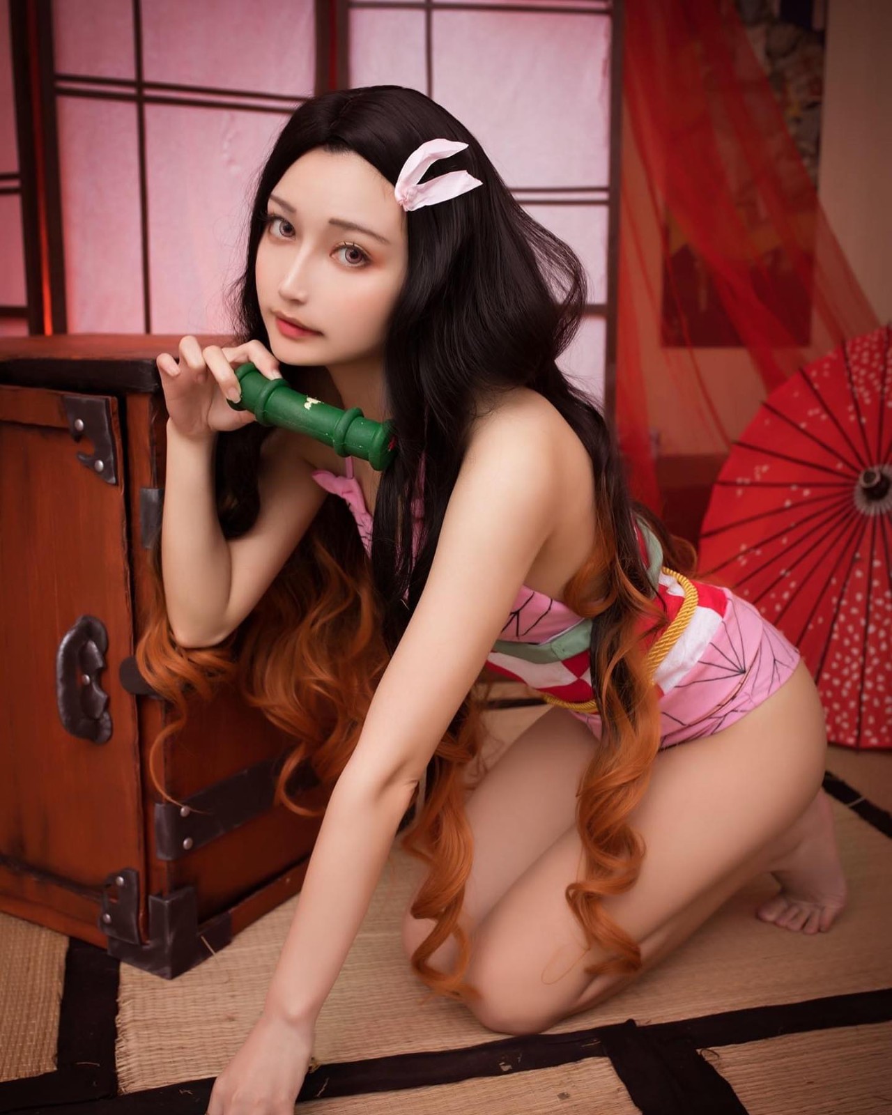 越南美女Coser Jiyun Choi美图赏 丰满圆润的蜜桃臀