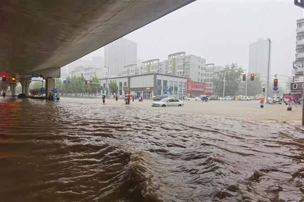桂林市已启动洪涝灾害Ⅳ级应急响应，已有上百学校停课